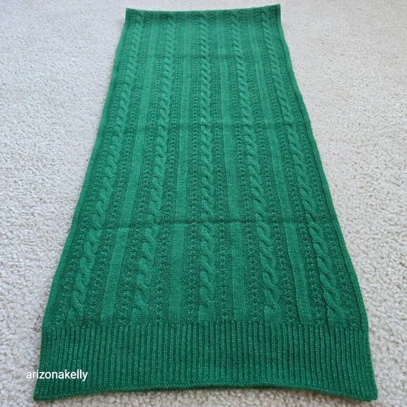 NWOT Pendleton Cashmere Cable Knit Scarf Green - Picture 3 of 13